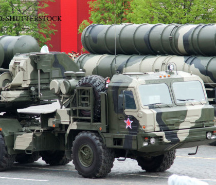 Rusia a amplasat sisteme antiaeriene la granita cu tarile NATO. Pot dobori avioane la 250 de kilometri distanta