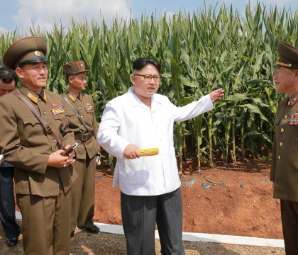 Kim Jong-Un s-a enervat pe ministrul adjunct de Externe. Unde l-a trimis, impreuna cu toata familia