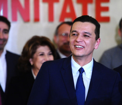 Iohannis l-a desemnat pe Sorin Grindeanu pentru functia de prim-ministru. Este o premiera anuntarea printr-un comunicat