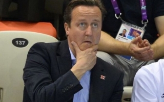 David Cameron a angajat un fost dealer de droguri, pentru a-i asigura protectia la un eveniment