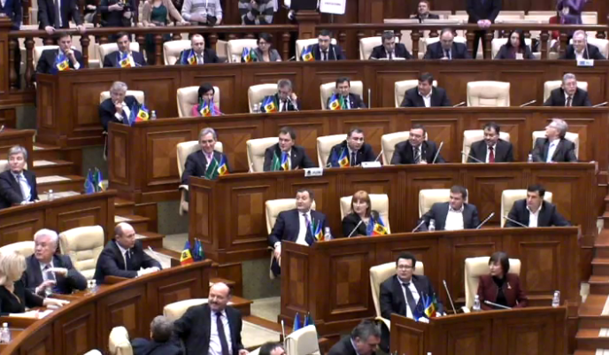 Nu au ales nici astazi conducerea parlamentului! Valeriu Strelet a cerut o noua pauza pana maine, ora 15 - LIVE TEXT/VIDEO