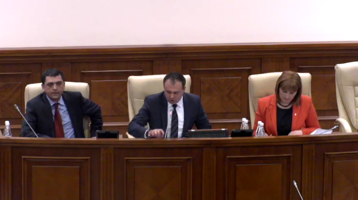 Sedinta incheiata: Andrian Candu, speaker. Vicepresedinti: Liliana Palihovici si Vladimir Vitiuc - LIVE TEXT/VIDEO