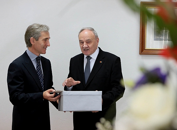 Presedintele Nicolae Timofti cheama partidele la consultari