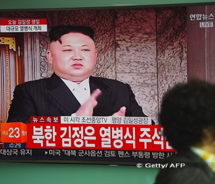 Parada militara de amploare in Coreea de Nord. Armele "surpriza" scoase in strada de Kim Jong-un pentru a avertiza SUA