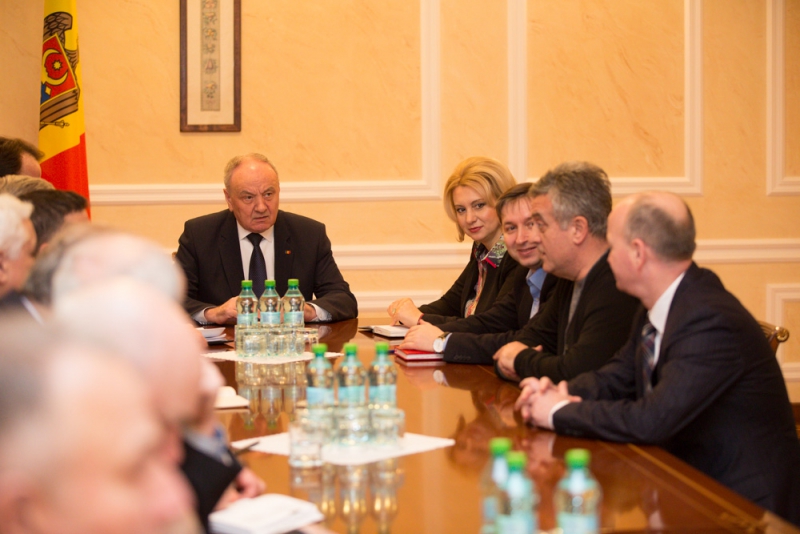 Comunistii dupa ce s-au intalnit cu Nicolae Timofti: "Vrem sa fie o persoana din sfera afacerilor, a businessului"