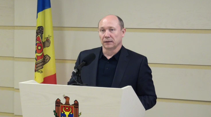 Deputatii se intrunesc maine in sedinta: "Va fi aleasa conducerea comisiei de ancheta pentru piata valutara"