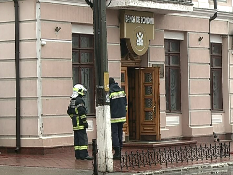 Seful SPPS: "Alertele cu bomba nu pun in pericol vizita lui Klaus Iohannis in Moldova"