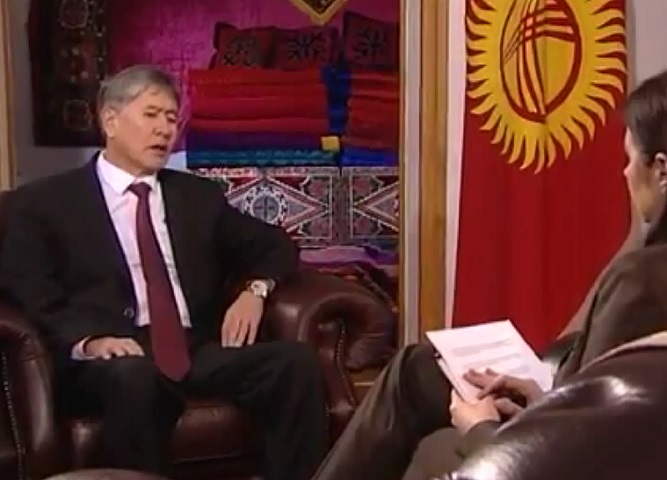 Presedintele Kargastanului, luat la rost pentru vizita sa secreta la Chisinau