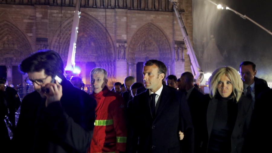 Macron, despre Notre-Dame: ”Aceasta este istoria noastra. Si a ars”. Reactiile marilor lideri