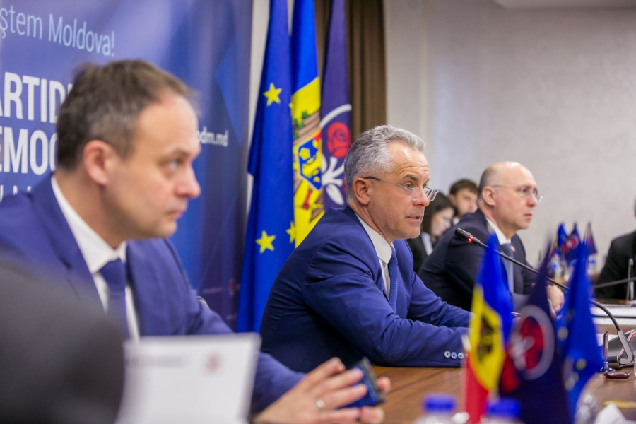PD, despre negocierile dintre PSRM si ACUM: "Cerem partidelor parlamentare sa revina cu picioarele pe pamant"