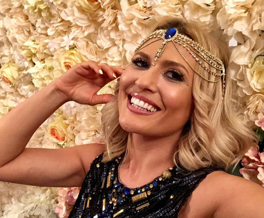 Viata fara social media. Dianna Rotaru: „Cineva s-a preocupat ca sa-mi stearga definitiv profilul de Facebook, asa incat sa nu-l mai pot recupera niciodata”
