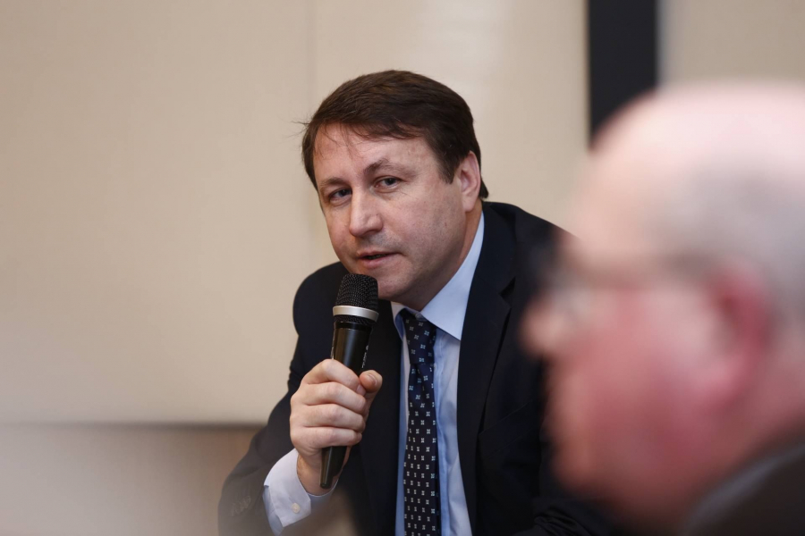 Ce spun invitatii emisiunii InProfunzime Ion Ceban si Igor Munteanu despre decizia luata de Curtea Constitutionala ca daca vom avea anticipate, alegatorii vor vota tot dupa sistemul mixt