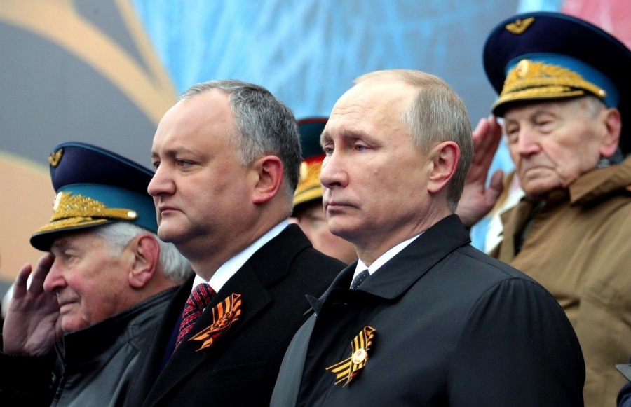 Igor Dodon nu va participa in acest an la parada de 9 mai la Moscova. Anuntul autoritatilor din Federatia Rusa