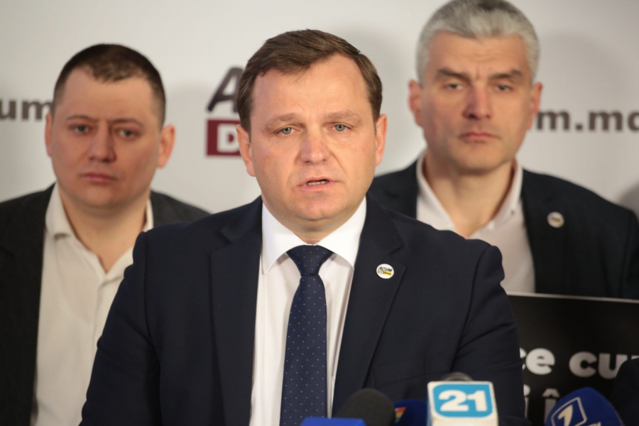 Andrei Nastase, despre raportul Kroll II: "Poate ca este cazul sa iesim in strada. S-a facut tot ce le-a stat in puteri celor de la BNM ca materialele furnizate sa ocoleasca prezenta actiunilor lui Plahotniuc”
