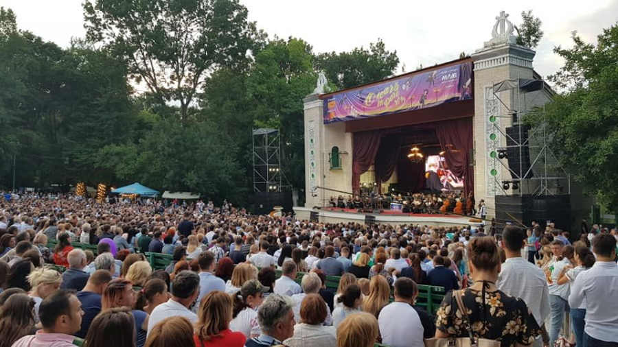 O seara de exceptie la Teatrul Verde. Irina Rimes: „Nu ma asteptam sa vina atata lume.”