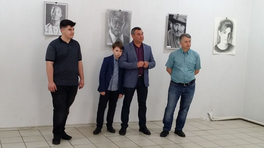 Dorel Cretu - artistul ce da viata portretelor