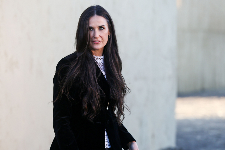 Demi Moore recunoaste ca si-a inselat sotul, chiar inainte de nunta
