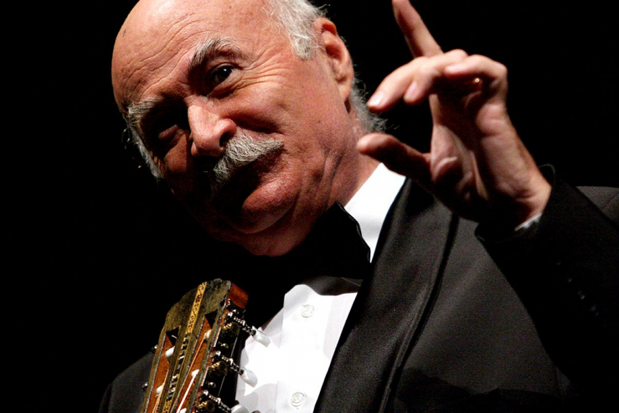 Cantaretul si compozitorul roman, Tudor Gheorghe - recital la Chisinau. „Cand vin aici nu simt ca ma duc in alta tara, vin ca acasa..."