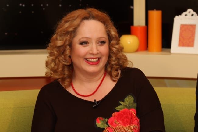 Teatrul - pasiune dulce, incurabila! Actrita Angela Ciobanu: „Imi plac rolurile mici dn care poti face bijuterii.”