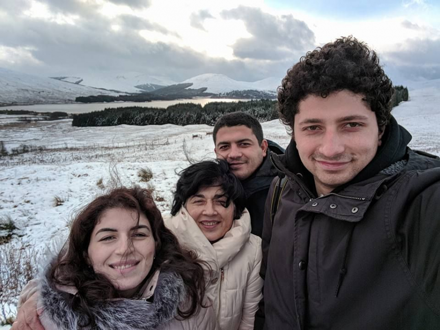 Deputatul Radu Marian – despre cum e sa cresti intr-o familie de muzicieni: „Am cantat in cor zeci de ani. Asta m-a facut mai cooperant, mai comunicativ, mai artistic.”