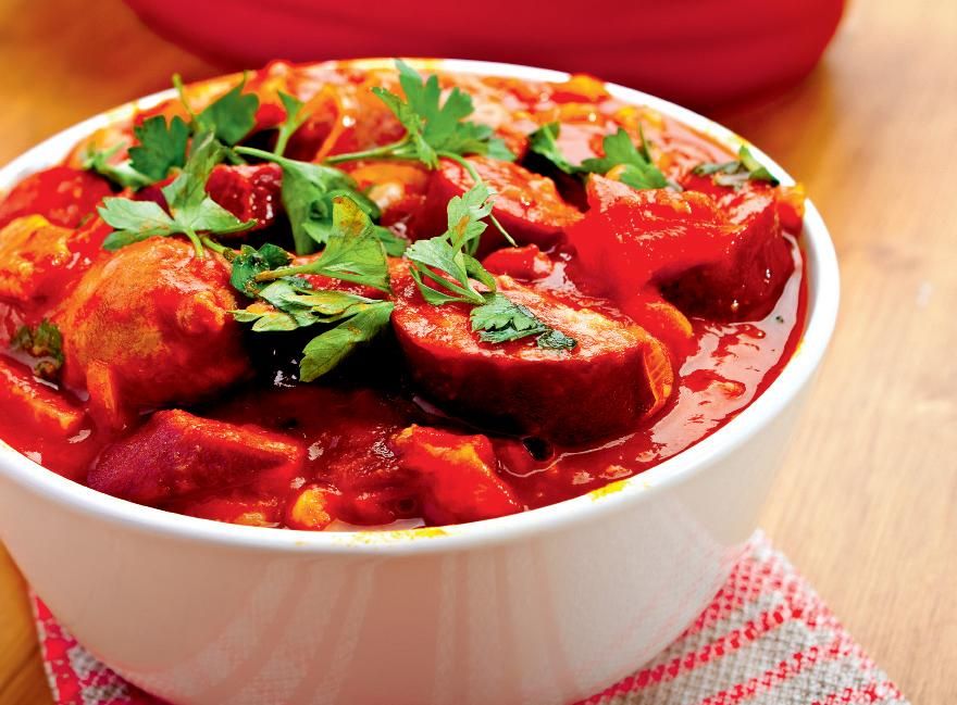Tocanita cu ardei iute si carne - pentru gusturi picante