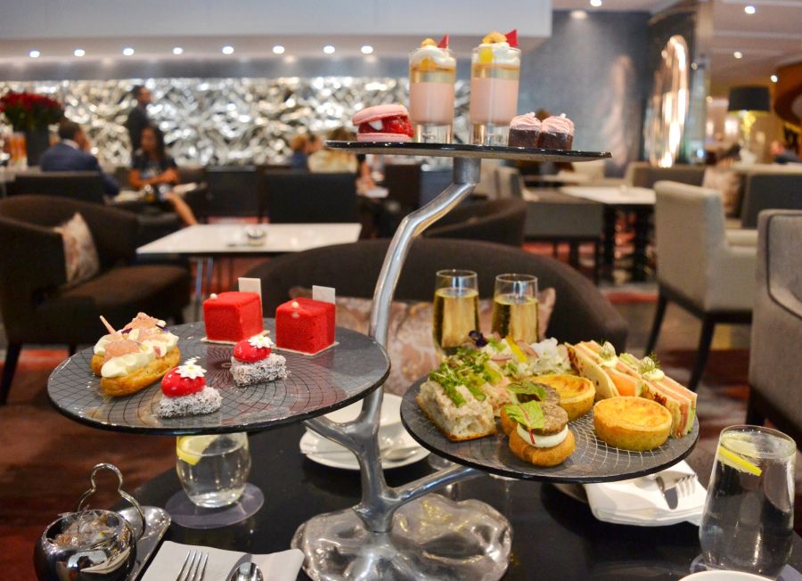 Restaurante, pizzerii si baruri de pe litoralul romanesc au fost amendate
