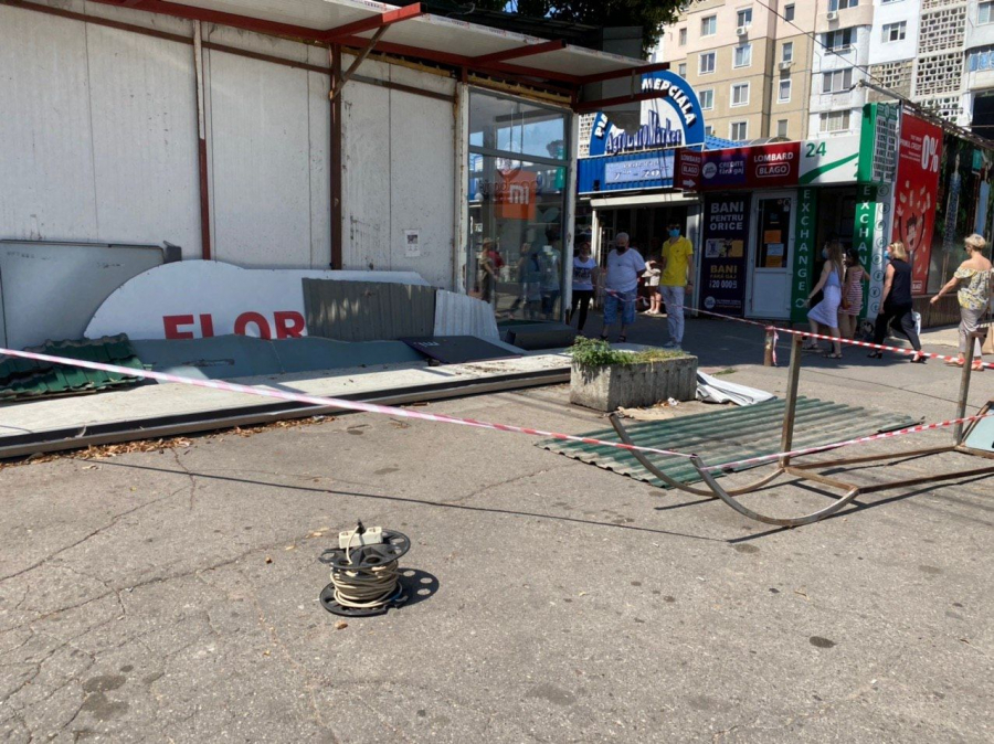 Circa 20 de gherete amplasate langa Piata „Delfin” urmeaza sa fie