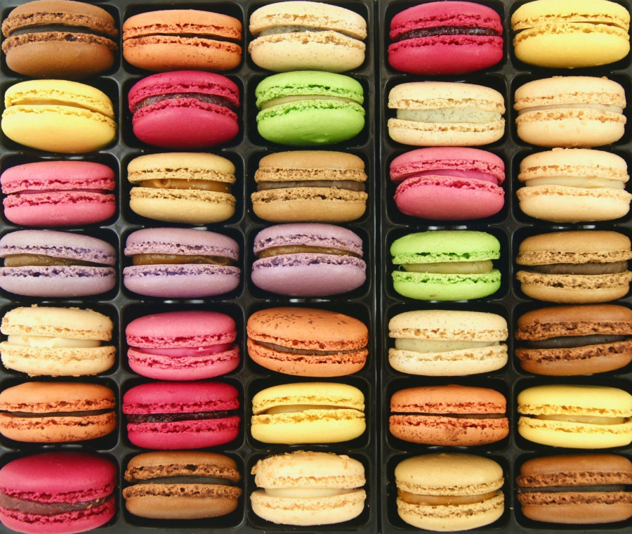 Despre macarons - fursecurile care a colorat toata lumea 