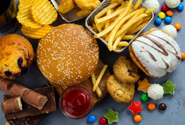 In Romania, producatorii din industria alimentara si cea fast-food, vor fi obligati sa limiteze cantitatea de acizi trans. 