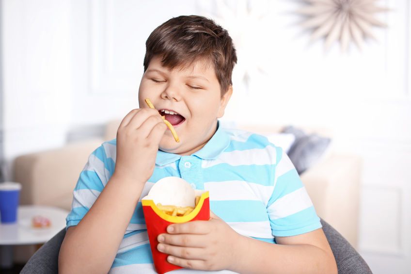 Ai grija de alimentatia copiilor tai. Cei din tarile dezvoltate sunt afectati de obezitate