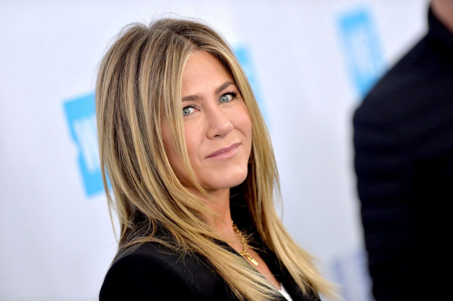 Secrete din bucataria actritei Jennifer Aniston. „Am un stil de viata sanatos si foarte bine pus la punct, imi place sa mananc multe legume si fructe proaspete.”