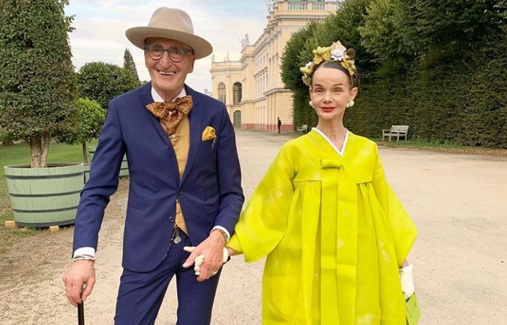 Un cuplu in varsta din Germania arata mai stylish decat vedetele de cinema. Toata lumea intoarce capul dupa ei pe strada
