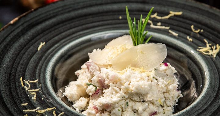Un panz mai special - pasta de conopida cu mascarpone si lamaie