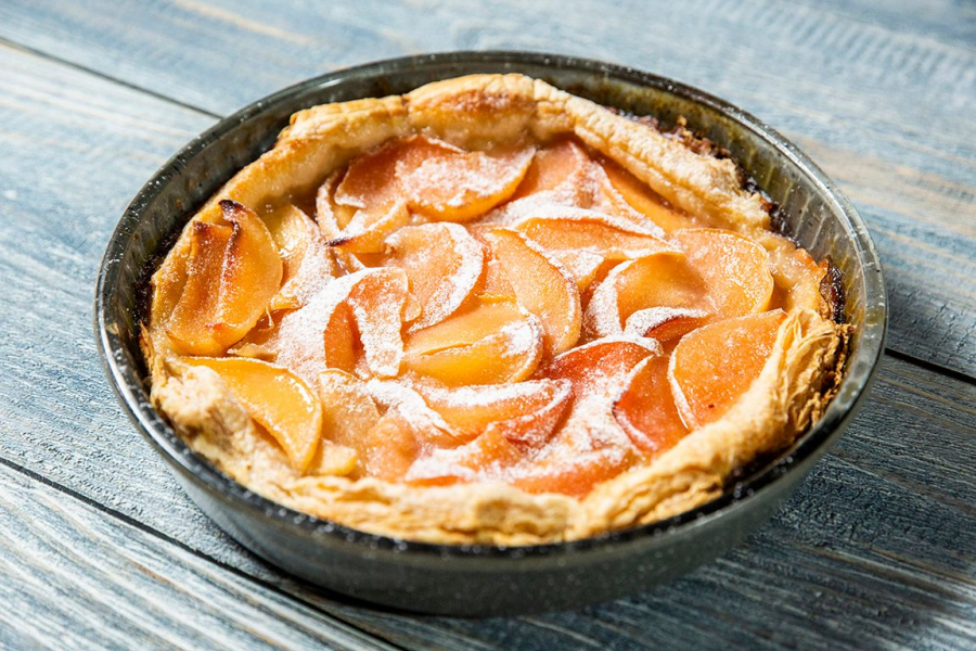 Pentru ca e toamna, pregateste o tarta cu gutui