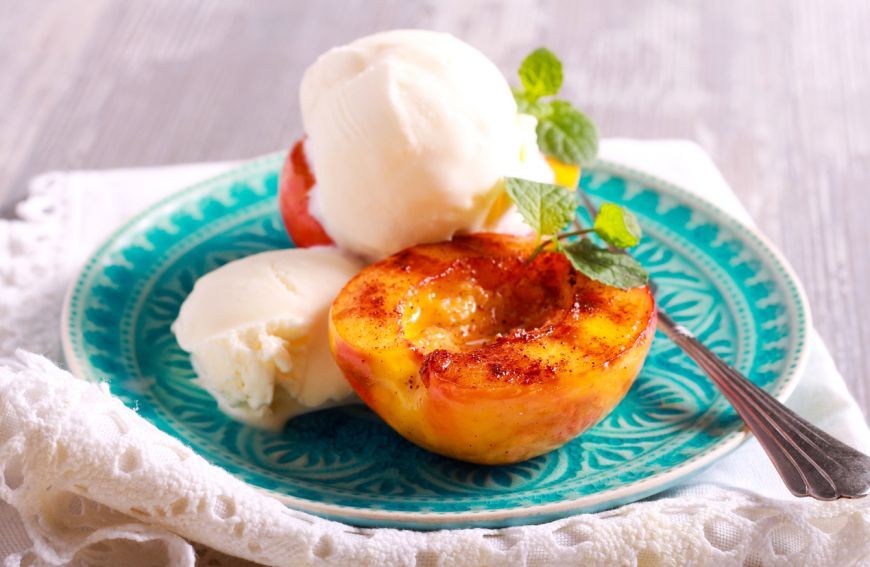 Stiai ca poti sa pregatesti desert la gratar? Este absolut delicios si merita incercat 