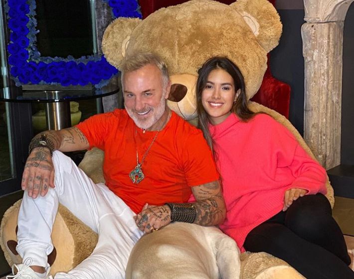 Sharon Fonseca, imagine cu corpul ei la doua saptamani dupa ce a nascut. Cum arata partenera lui Gianluca Vacchi