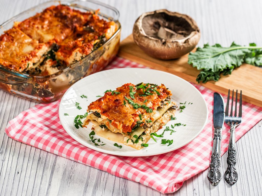 Un altfel de lasagna - cu ciuperci, branza si kale