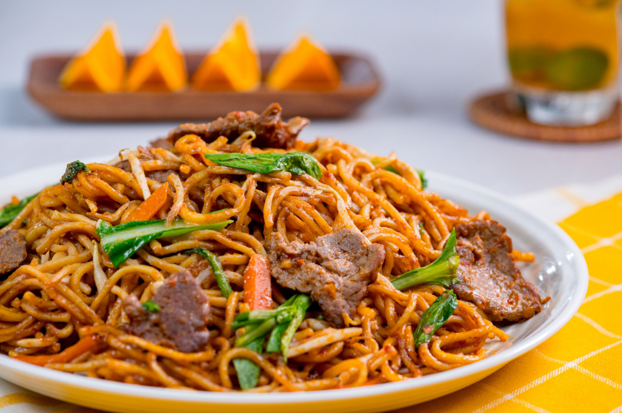 Noodles cu vita in stil thailandez
