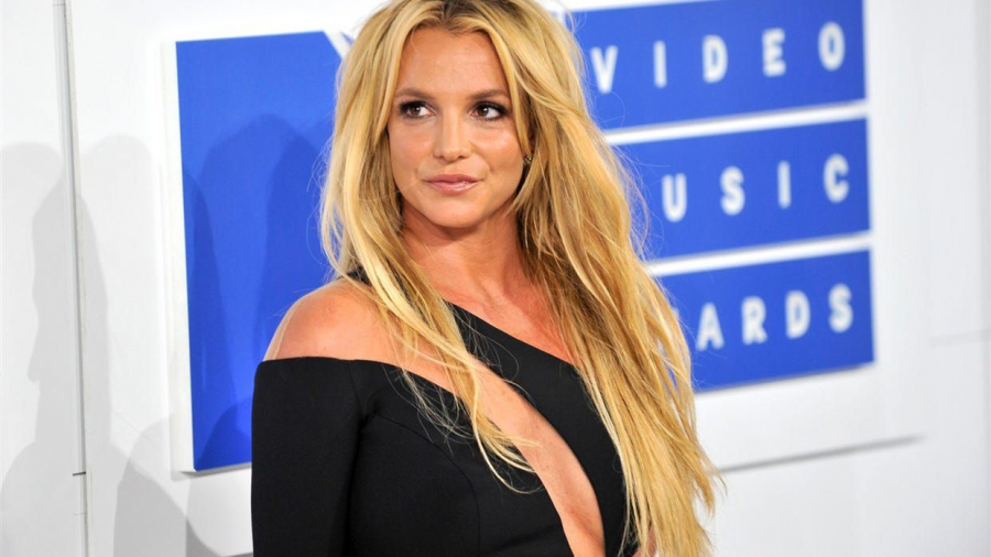 Are 39 de ani, dar arata ca o adevarata adolescenta! Cum isi mentine silueta perfecta cunoscuta cantareata Britney Spears