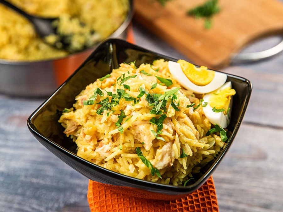  Bucataria indiana poate constitui o sursa de inspiratie pentru un regim alimentar sanatos! Pregateste orez basmati cu pastrav afumat