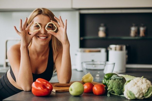 Lista vitaminelor si mineralelor de care are nevoie orice femeie. Iata in ce alimente le poti gasi