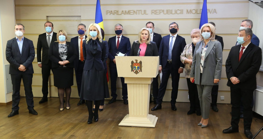 ridicarea imunitatii parlamentare moldova