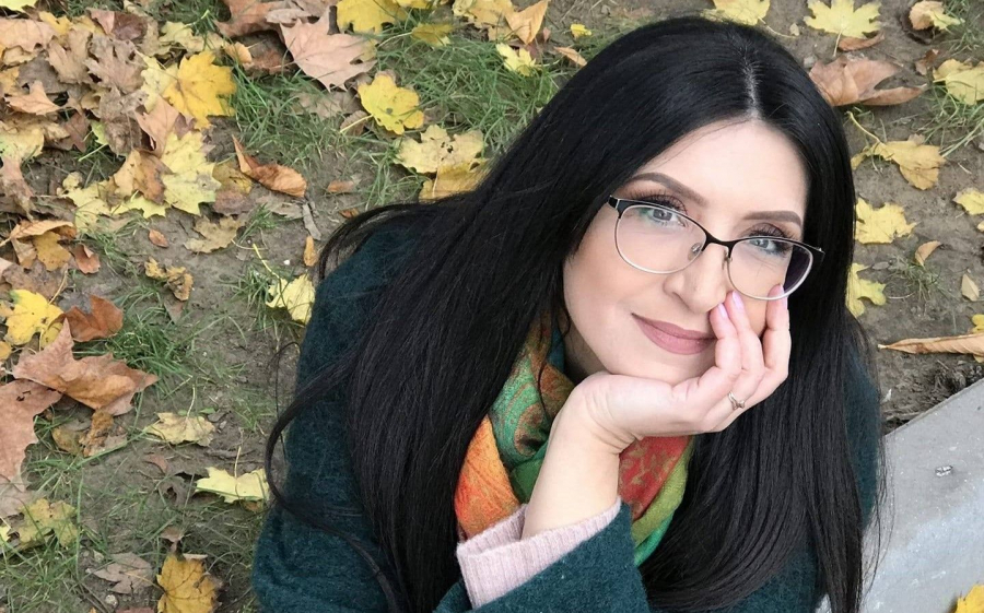 De necrezut! Primul sot, dependent de droguri, a lovit-o cu pumnul in fata. Georgeta Voinovan, despre casnicia de la 18 ani: „El mi-a zis ca a vazut in fata lui un monstru. Eu in momentul acela am inteles ca el, in alta noapte ar putea vedea un monstru in patul copiilor, sa traga un pumn si acolo” - VIDEO 
