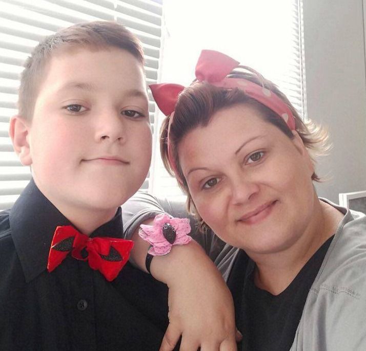 Orice copil merita sa fie inteles, auzit, imbratisat! Despre munca, daruire de sine si devotament fata de copii. Interviu cu asistentul personal si psihopedagogul, Daniela Martin: „E complicat sa vorbesti cu "persoane diferite" din ora in ora si sa tii sub control atacurile agresive"