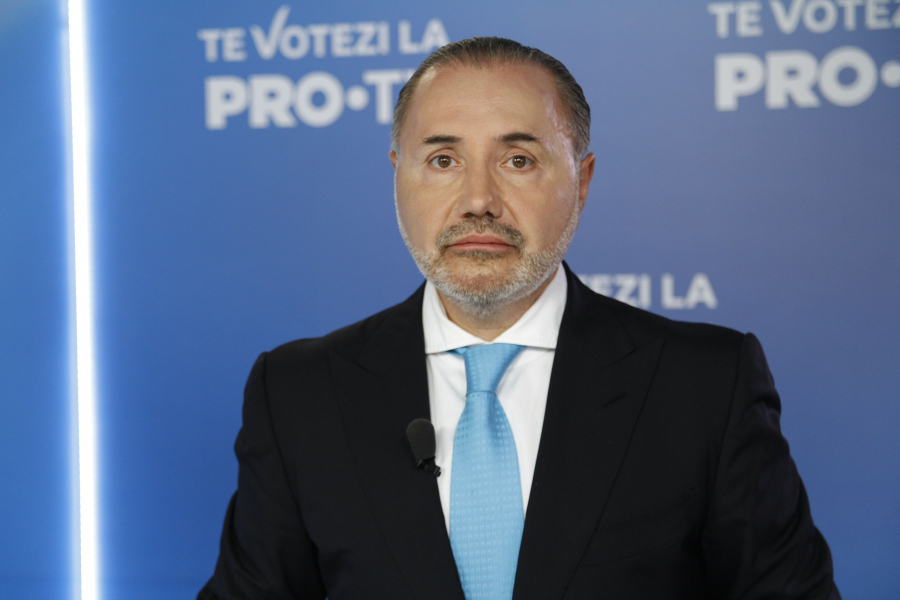 Mesajul fostului deputat roman Rizea pentru Plahotniuc, in direct la dezbaterile PRO TV: "Roaga-te sa nu ajung Ministru de Interne. Am jurat cu mana pe inima..." - VIDEO