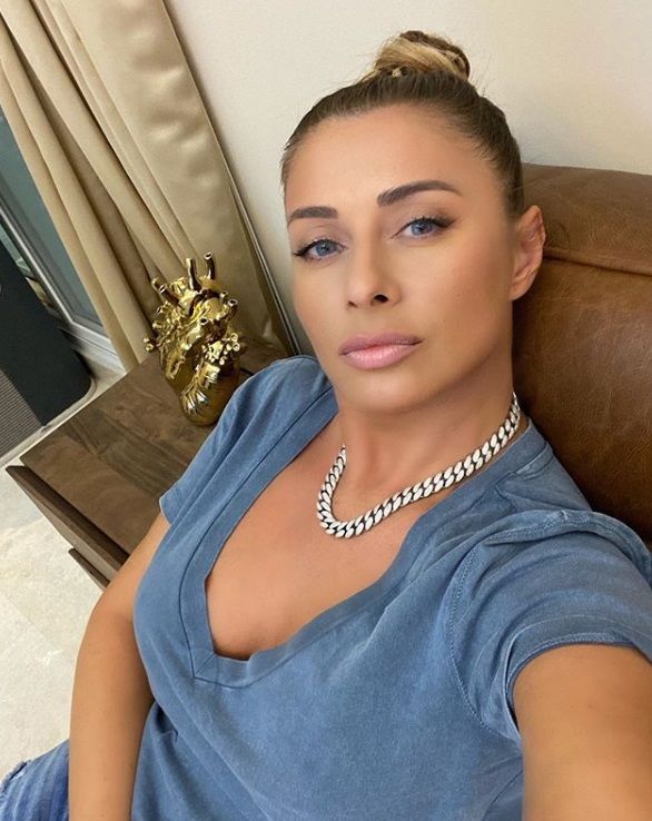 Anamaria Prodan, atac dur pe Instagram: „Copilul meu minor sufera”

