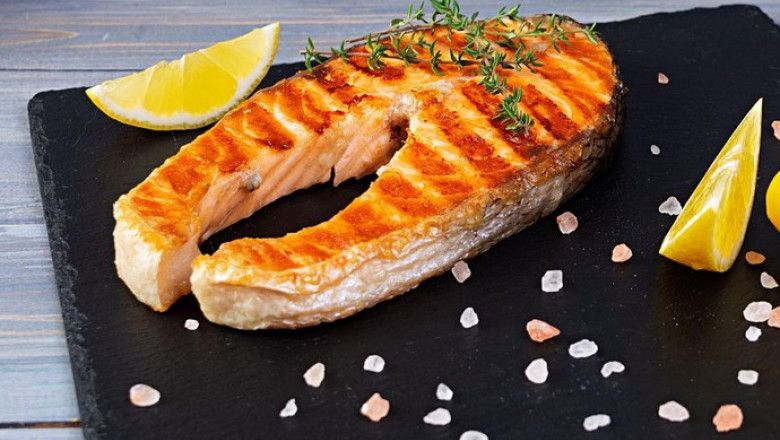 Industria alimentelor artificiale se dezvolta. S-au facut primii pasi pentru producerea pestelui sintetic