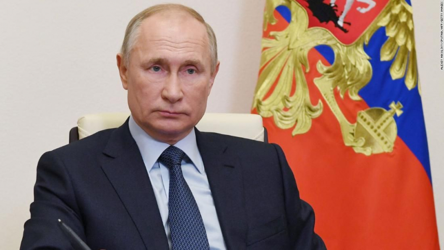Vladimir Putin, de la ”copilul minune”, la presedintele avid dupa putere. Liderul rus a avut o copilarie cumplita