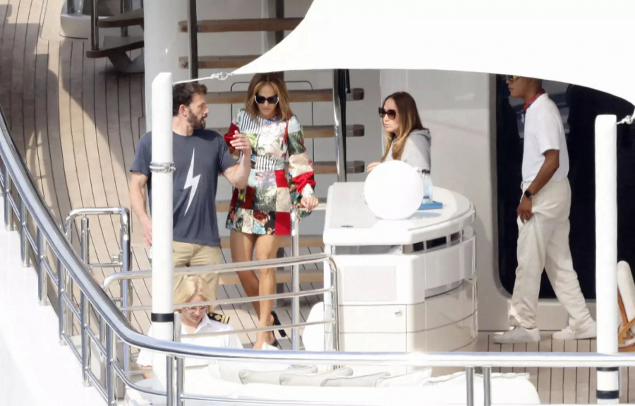  Legatura neasteptata dintre Jennifer Lopez, Ben Affleck si un celebru oligarh rus