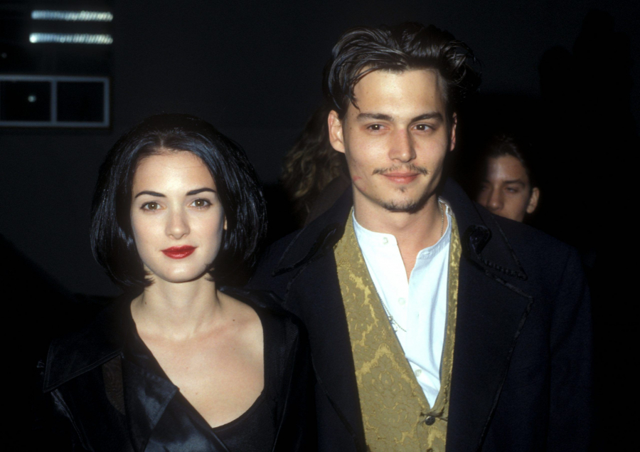 Winona Ryder, la un pas sa-si piarda mintile dupa dureroasa despartire de Johnny Depp. Ce-si aminteste actrita